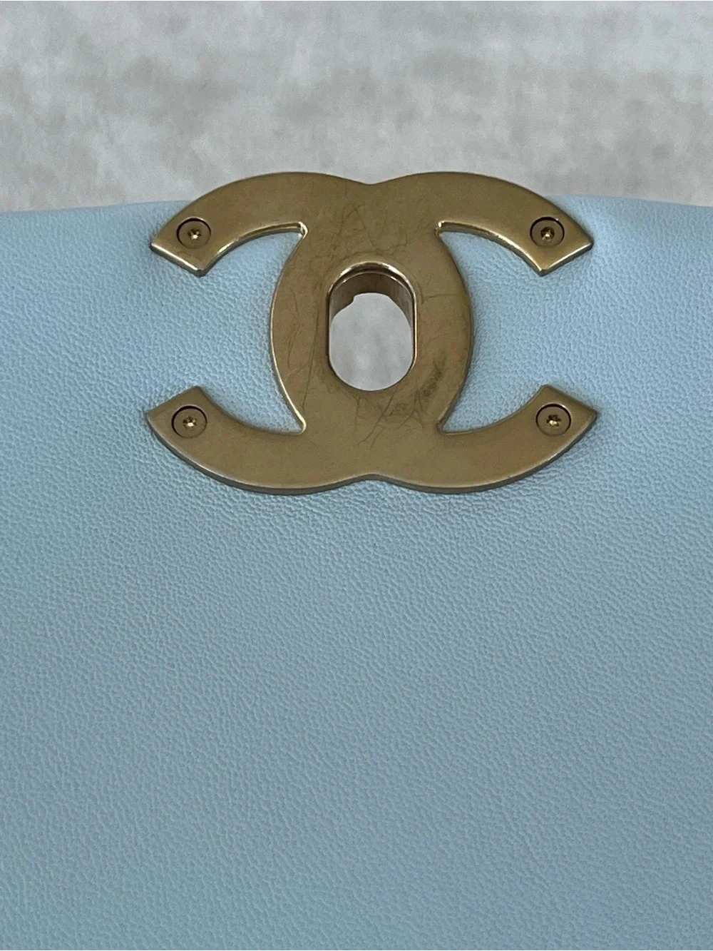 Chanel 19 Lambskin Flap Bag Medium — Light Blue (Pre-owned/Excellent Condition) - Picture 10 of 10